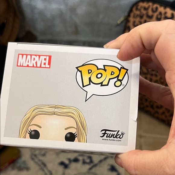 Funko Pop! Sharon Carter with Blonde Hair and Dark Outfit - Picture 6 of 6